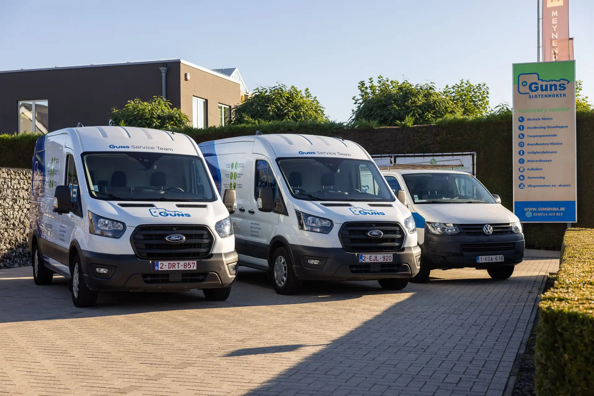 Slotenmaker-turnhout-sleutel-deur-buitengesloten-guns-slot-kapot